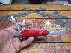 Victorinox Climber Swiss Army Knife 91mm Red