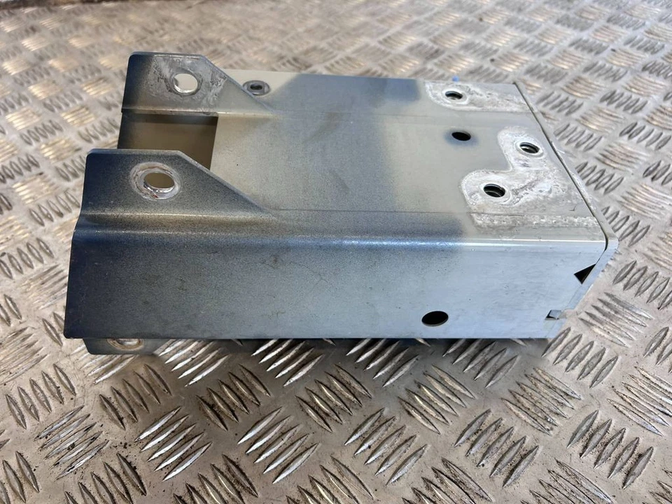 Soporte silenciador de impacto delantero izquierdo Volvo XC60 2018-2020 32216617 Foto 2 de 4