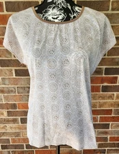 B'Leev Brown/Cream Front Print Cozy & Chic Boutique Women’s Top/Blouse Size L