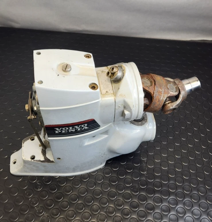 Volvo Penta DP-D1 Upper Unit 1.95R   22/23R   872862 (2607) - Image 3 of 4