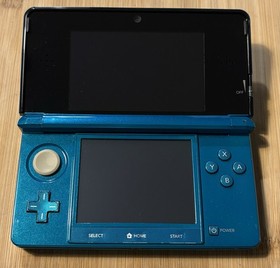 Nintendo 3DS Handheld System - Light Blue Charger, Stylus 32GB/SD Card