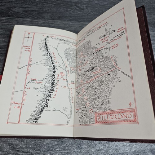J R R Tolkien The Hobbit Vintage Guild Publishing Hardback 1978 Faux Leather - Picture 11 of 11