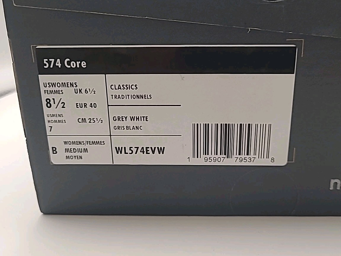 NEW Womens New Balance 574 Core Grey White Running Shoes Size 8.5 thumbnail 2