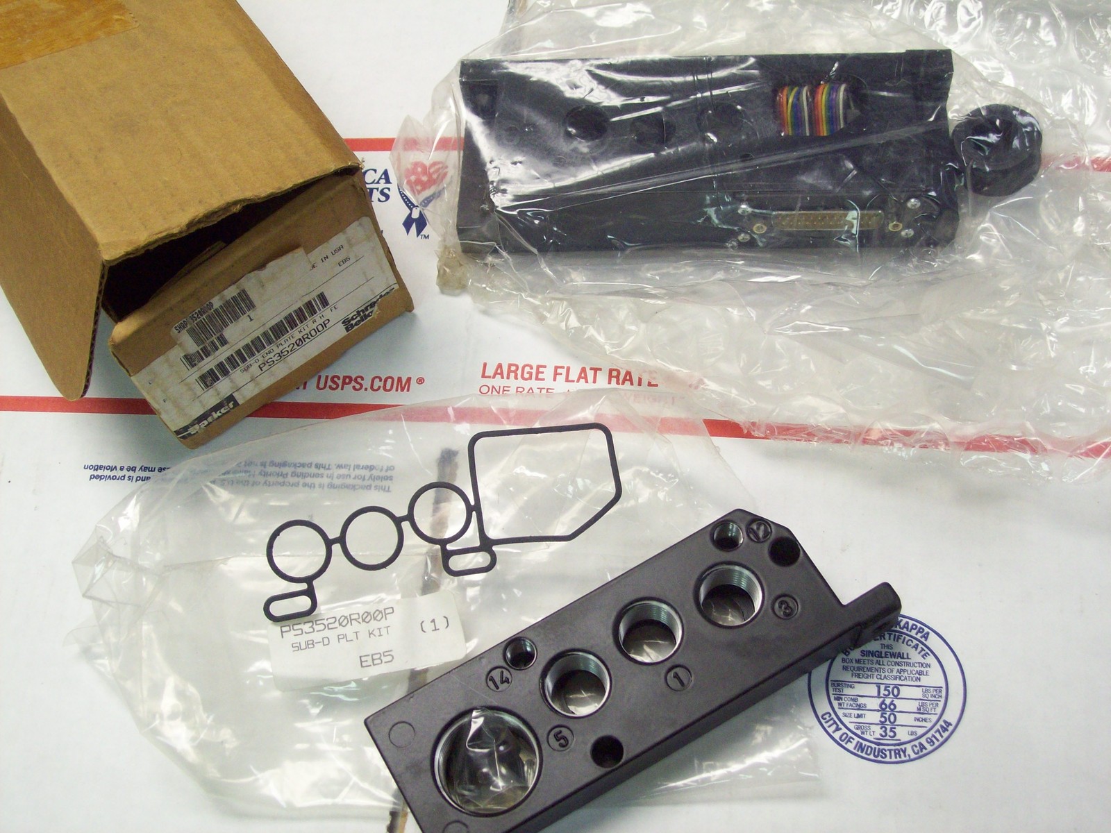 NEW PARKER PS3520ROOP SUB-D END PLATE KIT R.H. FE