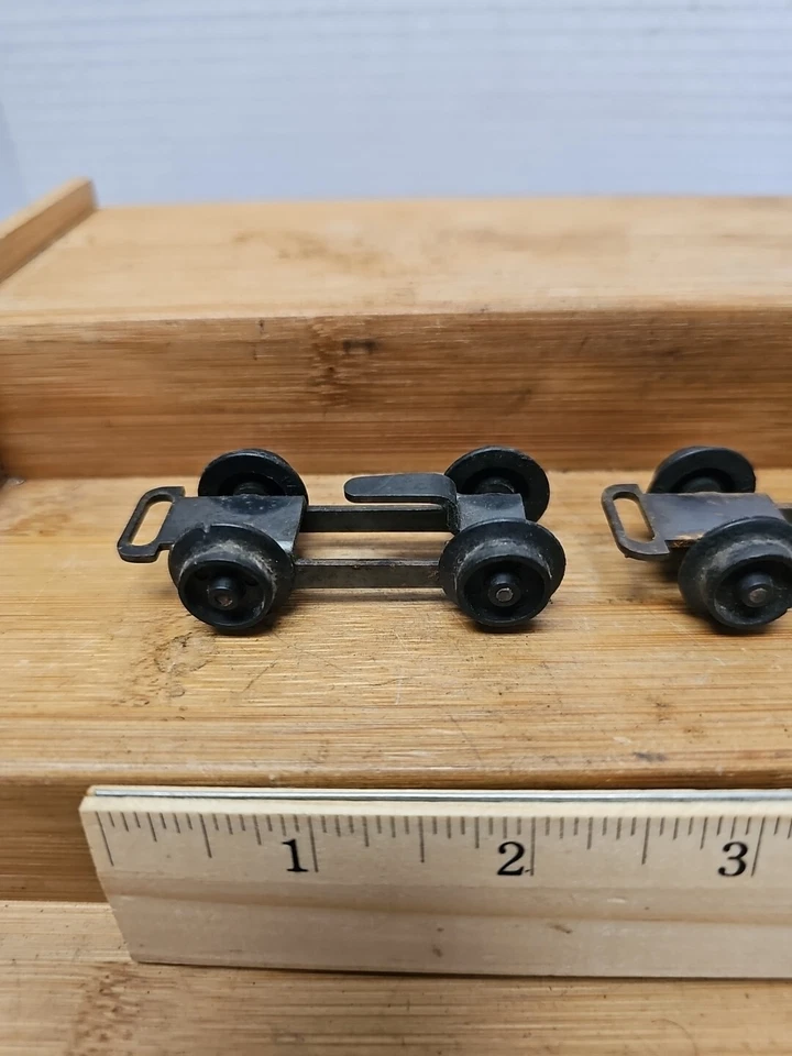 2 American Flyer 21165 Casey Jones Loco Pilot Front Truck PA9990 Wheels XA30A035 - Image 2 of 4