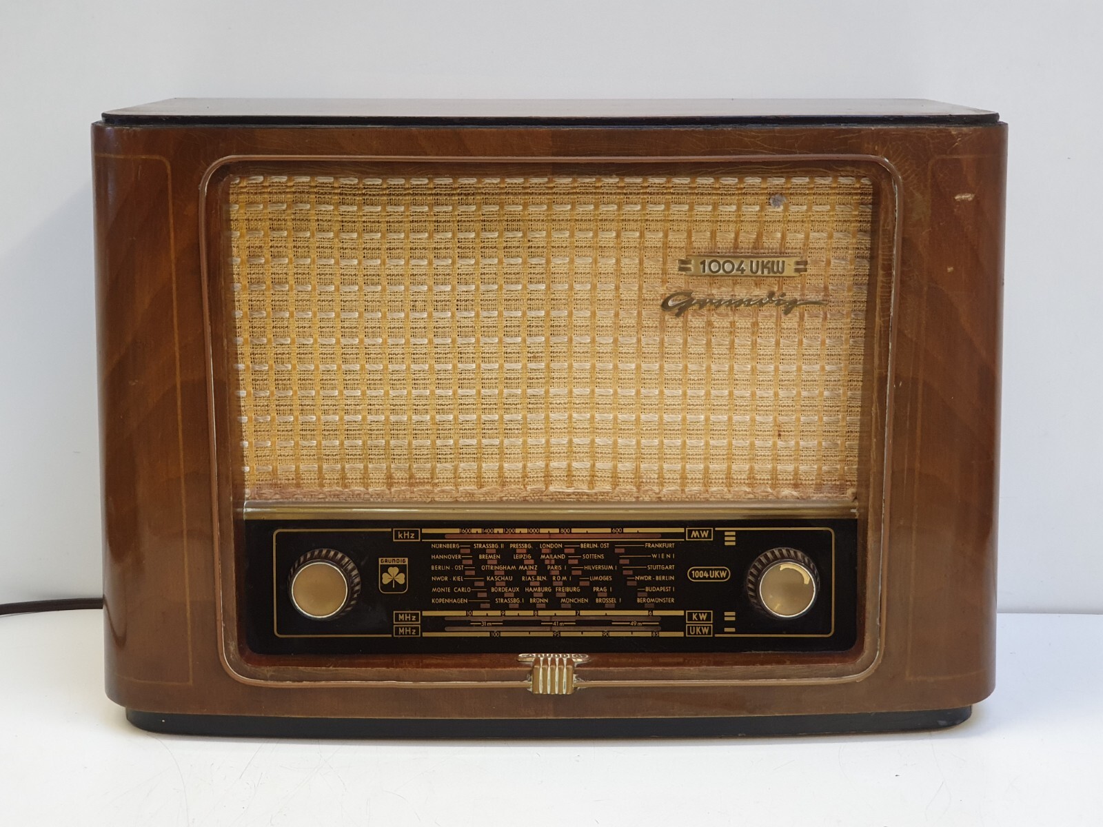 GRUNDIG 1004 W UKW Defekt Radio Röhrenradio Vintage Retro Tischradio HiFi  Dekor