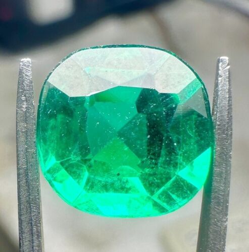 ANTIQUE 100yr 5.19 Ct FINEST LAB GROWN CREATED EMERALD DOUBLET CUSHION Cut 10.3m - Picture 1 of 8