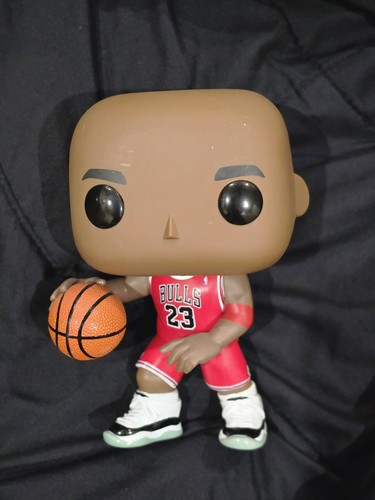 Funko Pop! Vinyl Jumbo 10 in: Michael Jordan (Red) (10inch) #75 - Picture 4 of 4
