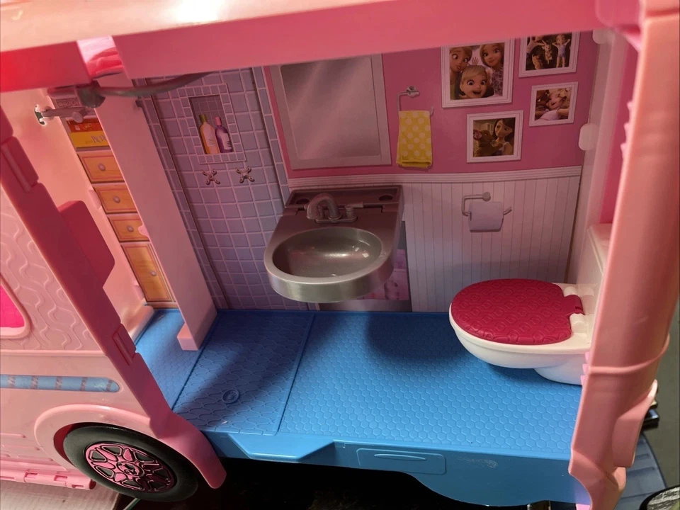 Casa rodante Mattel Barbie juego expandible rosa de ensueño cámper autobús autocaravana furgoneta Foto 3 de 4