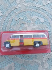Car , Autobus Ford Thames ET7 , collection Hachette IXO neuf 
