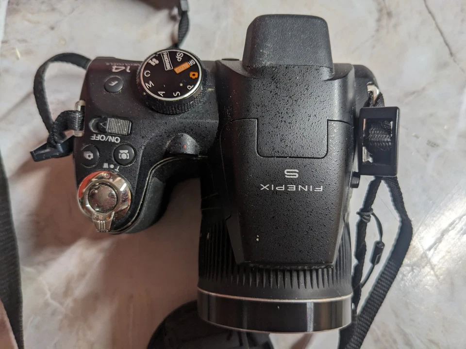 Fujifilm FinePix S3280 Digital Bridge Camera 14MP, 24x Zoom, Black Working, photo 2 of 5