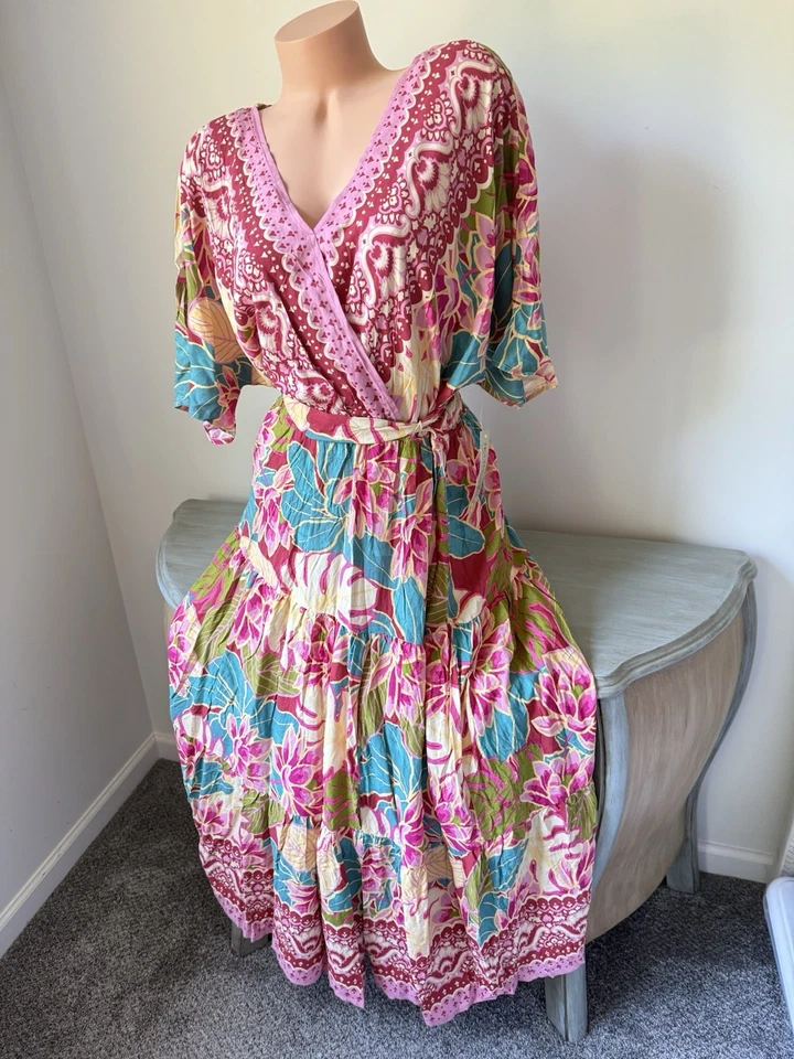 Figueroa & Flower Anthropologie Maxi 连衣裙波西米亚人造丝 L 层叠花卉波西米亚 — 第 4/4 张图片