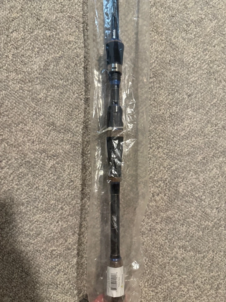 Bajo Okuma Tournament Concept TCS Scott Martin Frog/swim TCS-C-731H 7'3" H Foto 3 de 4