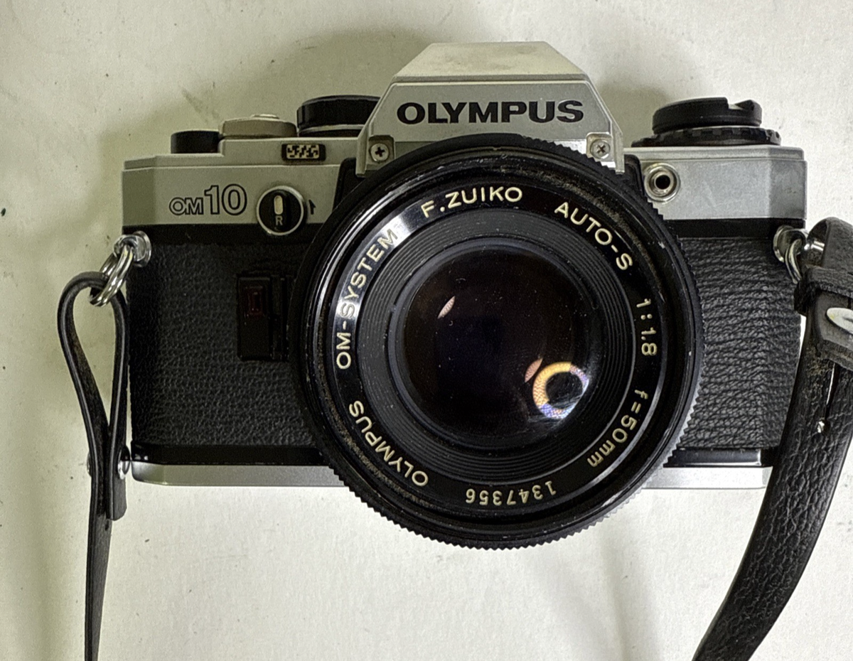 Olympus OM-10+Zuiko Auto-S 50 f1.8 完動極美品 Olympus OM10 35mm SLR Film Camera w/ 50mm F. Zuiko Lens f1:1.8