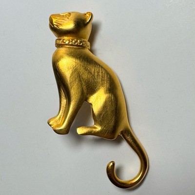 1980 s GIVENCHY Gold-tone Sitting Cat w/ Curled Tail Brooch 