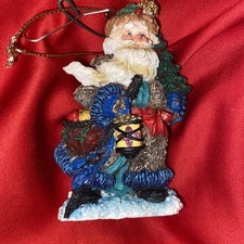 Crinkle Claus by Possible Dreams, Ltd. Black Forest Santa Ornament 1996