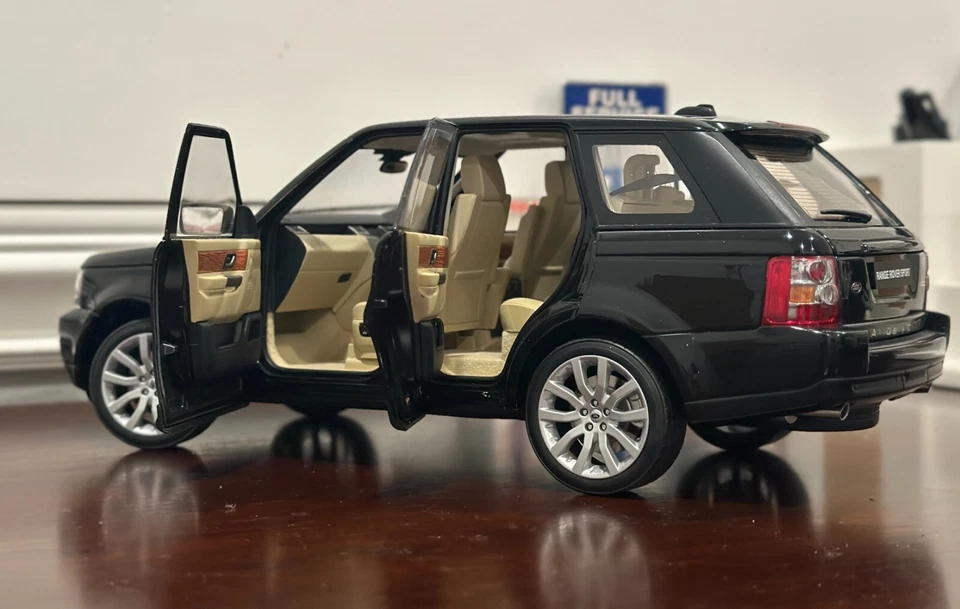 AUTOart Range Rover Sport Black 1/18 Scale Diecast Model Car | Rare - Image 4 of 4