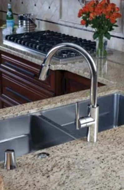 Newport Latón Este Lineal Arco Alto Tirador Grifo de Cocina Acoplamiento Magnético NUEVO Foto 3 de 4