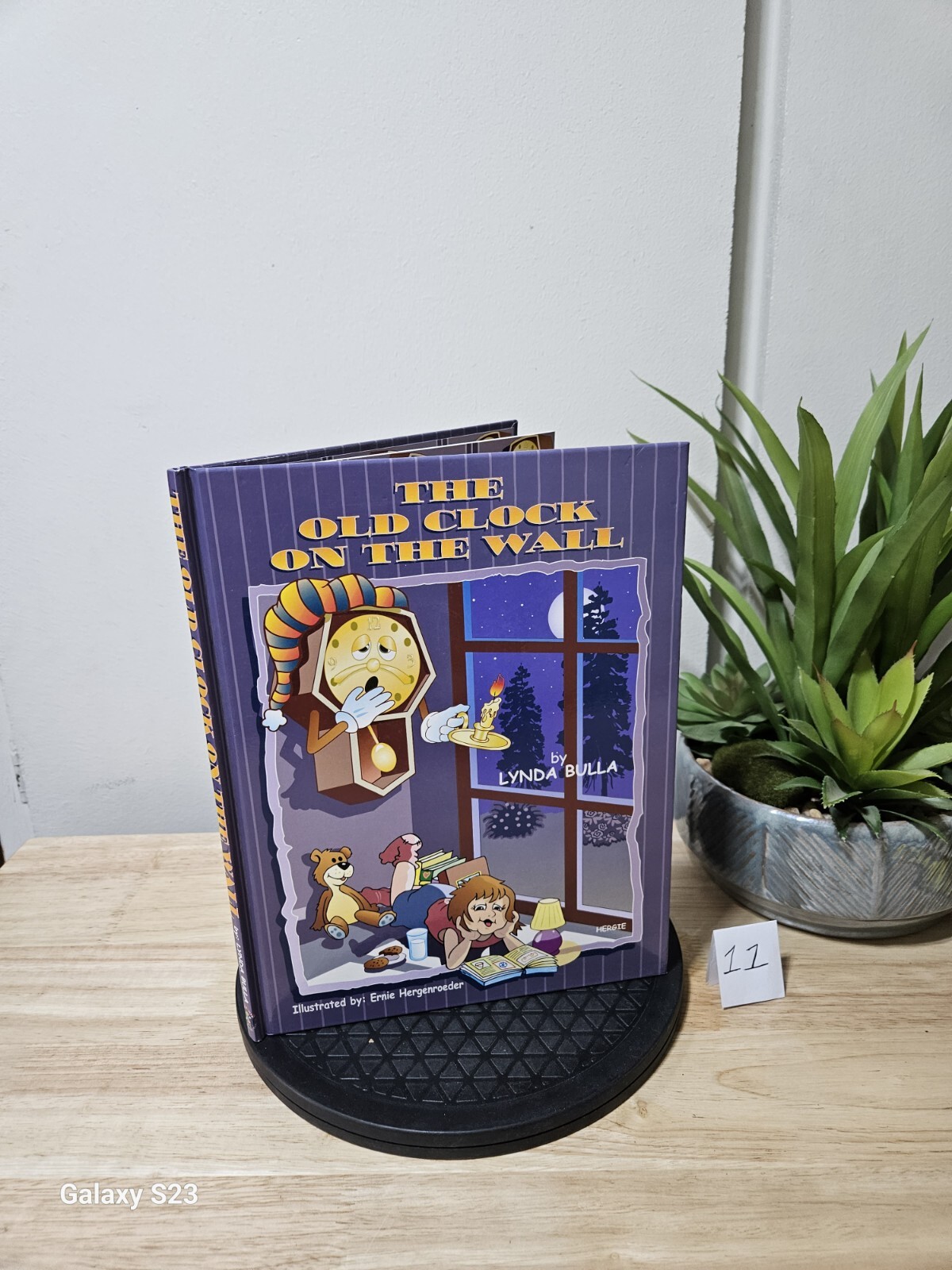 The Old Clock On The Wall By Lynda Bulla 2002 SIGNED Hardcover