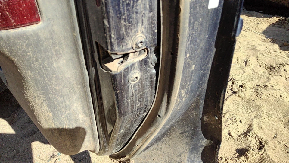 98-02 Oldsmobile Intrigue 乘客右前门闩锁带杆/电缆 Oem — 第 4/4 张图片