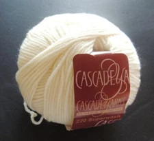 100g Cascade Yarns 220yds Superwash 100% Wool Yarn white 817