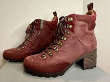 The VIONIC Spencer Ankle Boots In Women's Size 8 Color Port Wine NIB