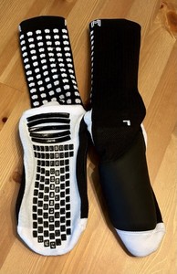 Athletic Grip Socks with Instep Guard Size M 10-12 Soccer Footbal 