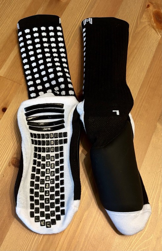 Athletic Grip Socks with Instep Guard Size M 10-12 Soccer Footbal 