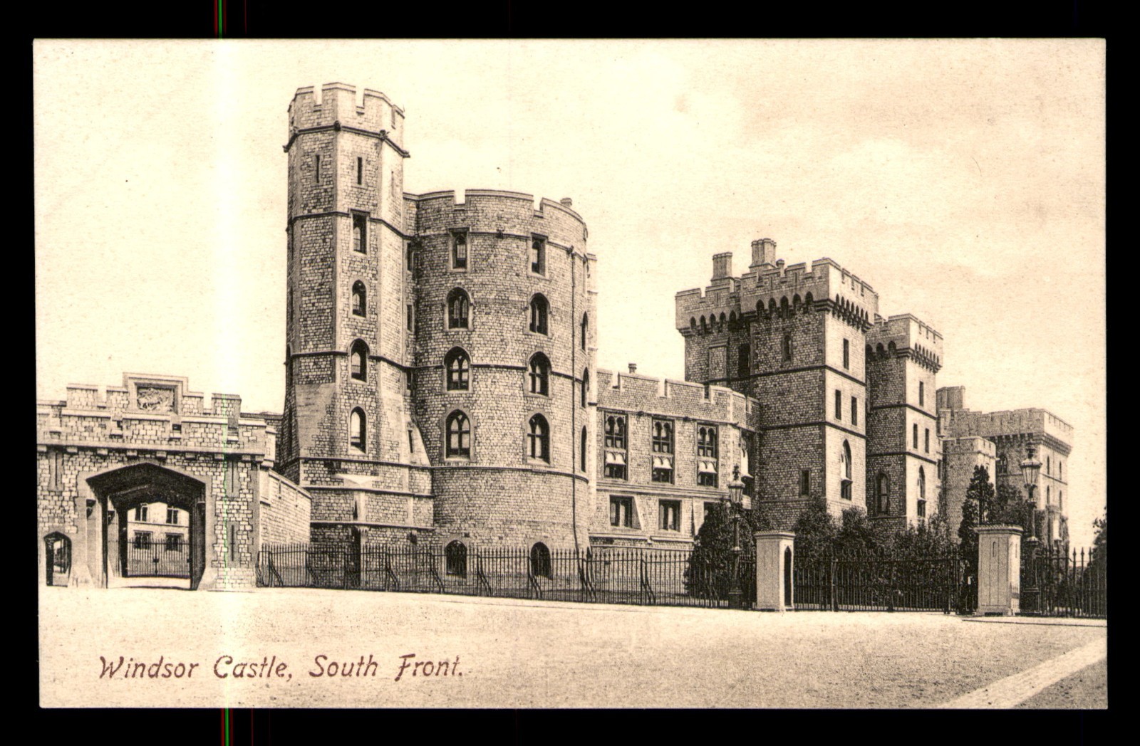 Windsor Castle South Front England UK Black & White Friths Series UNP Postcard