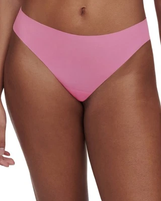 C22HG9 Chantelle Pulpies Thong - Image 1 of 3