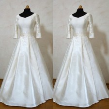 Satin Wedding Dresses Long Sleeve V Neck Full Length A Line Corset Bridal Gown
