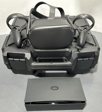 Oculus Quest 1 Black VR Headset With Controll...