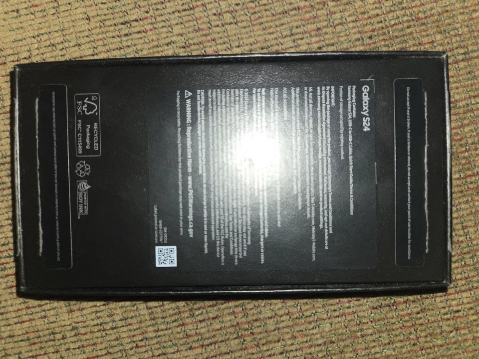 Samsung Galaxy S24 Siver 128GB S921U T-Mobile Smartphone - Image 2 of 4