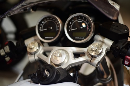 Cubierta de horquilla superior de repuesto BMW para BMW R NINE T R9T S1000RR HP4 Scrambler - Imagen 2 de 16