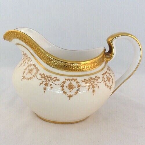 AYNSLEY GOLD DOWERY Creamer 3.75" tall NEW NEVER USED England 24kt gold band - Picture 1 of 6