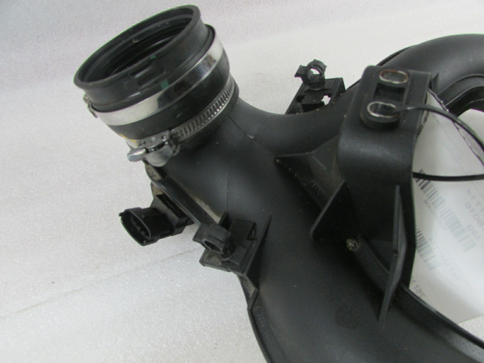 2014 Maserati Quattroporte, Upper Air Intake Hose, Used, P/N 670001350