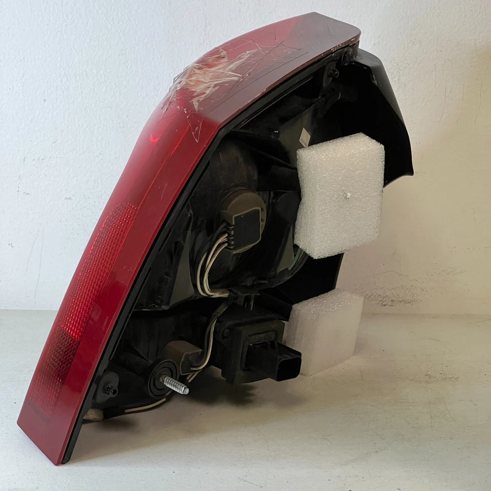 Lanterna traseira lateral para Dodge Charger 2006-2008 passageiro DOT CH2819105 | 5174406AA. - Imagem 3 de 4