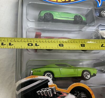 Hot Wheels 10 Car Set w/ Exclusive Decoration SEALED | eBay