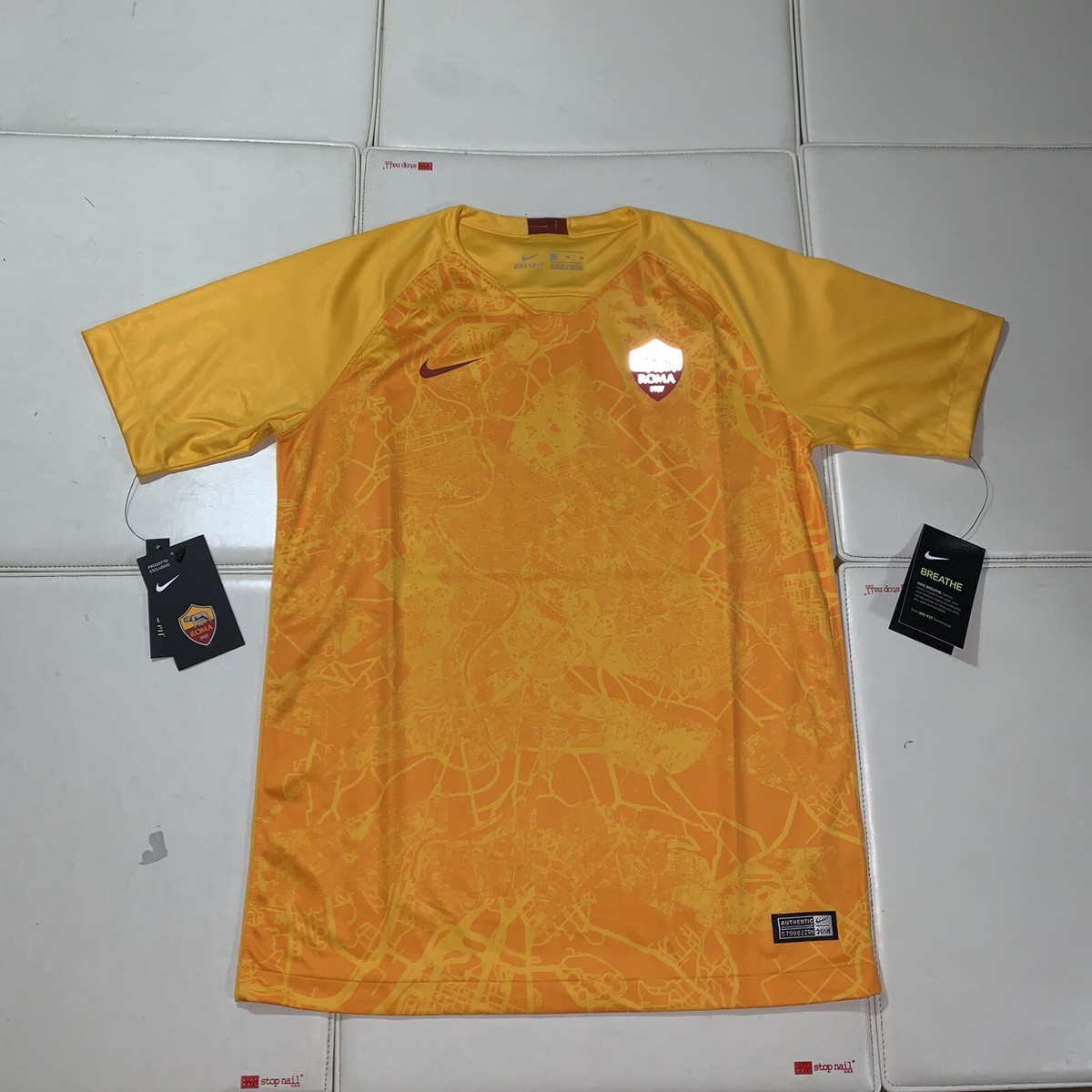 AS Roma Away Stadium Jersey 2018/19 Gold 3rd Jersey Nike