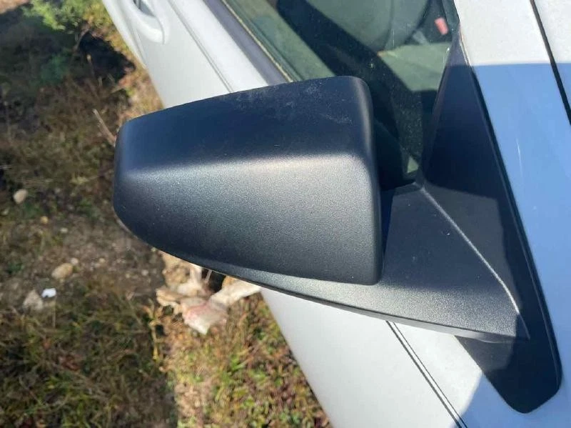 Motor de refrigeración eléctrico Dodge Avenger 11 12 13 14 Foto 3 de 4