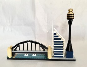 LEGO Architecture Sydney 21032 Complete Set w/Box & Manual (RETIRED) 