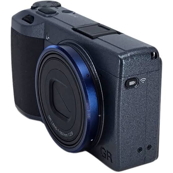 Ricoh GRIIIx (GR iii x) Urban edition Digital Camera Plus Memory card New