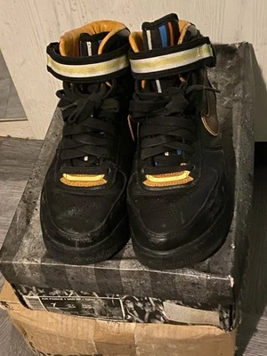 Nike Air Force 1 Mid SP