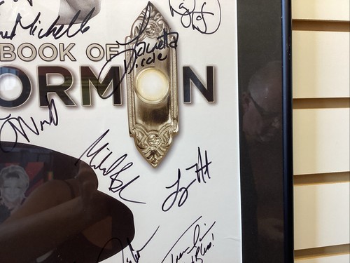 Libro di Mormon Musical di questo secolo poster film firmato 31 autografo Brantley - Foto 11 di 20