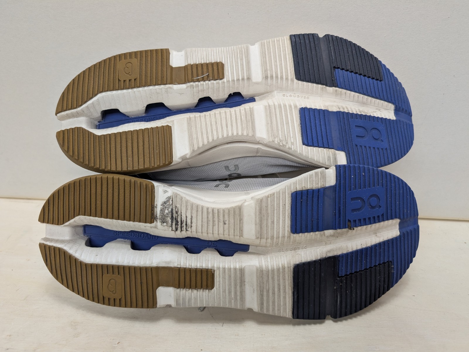 ON Cloud Cloudnova Form 2 Shoes Silver Heather Si… - image 6