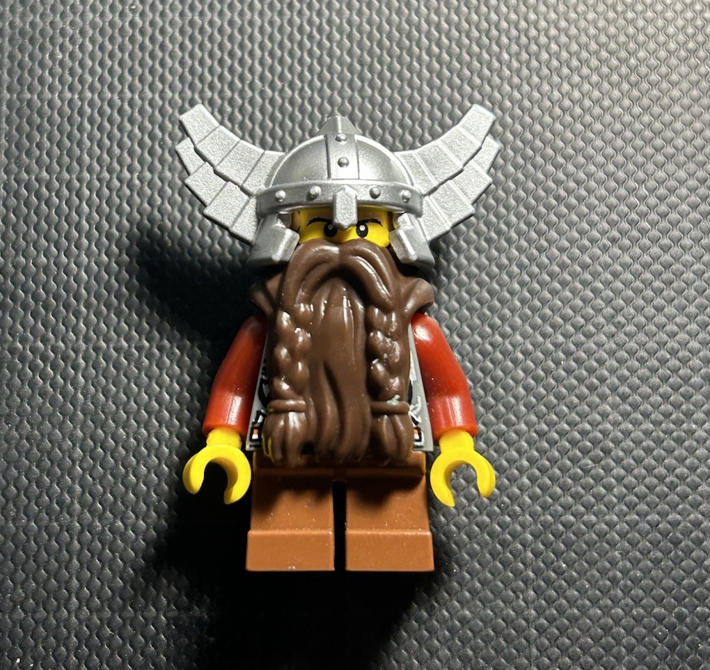 Lego Castle 2009 852702 Dwarf Warrior Minifigure cas429 Vikings