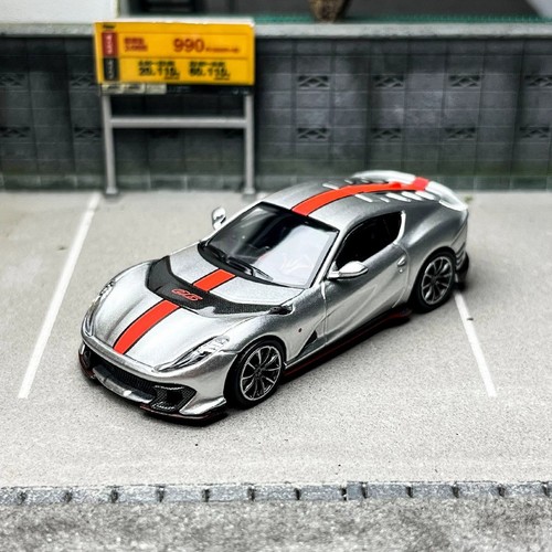 Modellino auto giocattolo TOC scala 1/64 Ferrari 812 Competizione argento pressofuso regalo - Foto 1 di 6