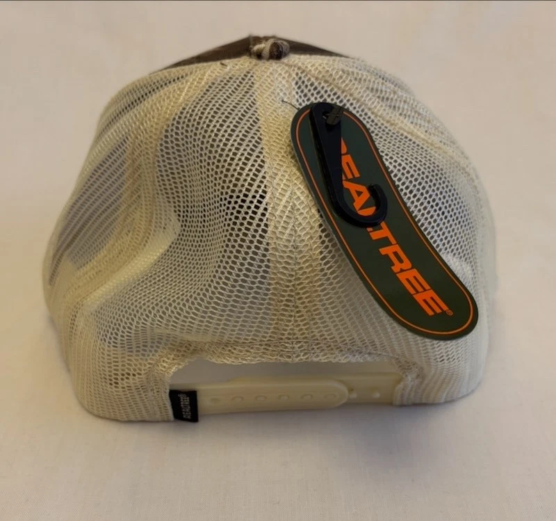 GENUINE Realtree Camo and mesh Baseball cap Adjustable - Image 4 of 4