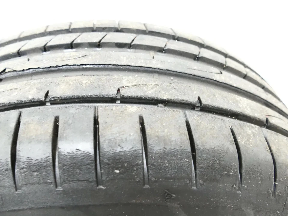 AUDI A6 4G Alufelge + Sommerreifen Dunlop 225/55 R17 4G0601025BK ca 5,5mm - Bild 4 von 4
