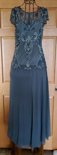 PISARRO NIGHTS CAP SLEEVE BEADED GOWN 
